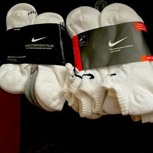 Nike unisex no show socks